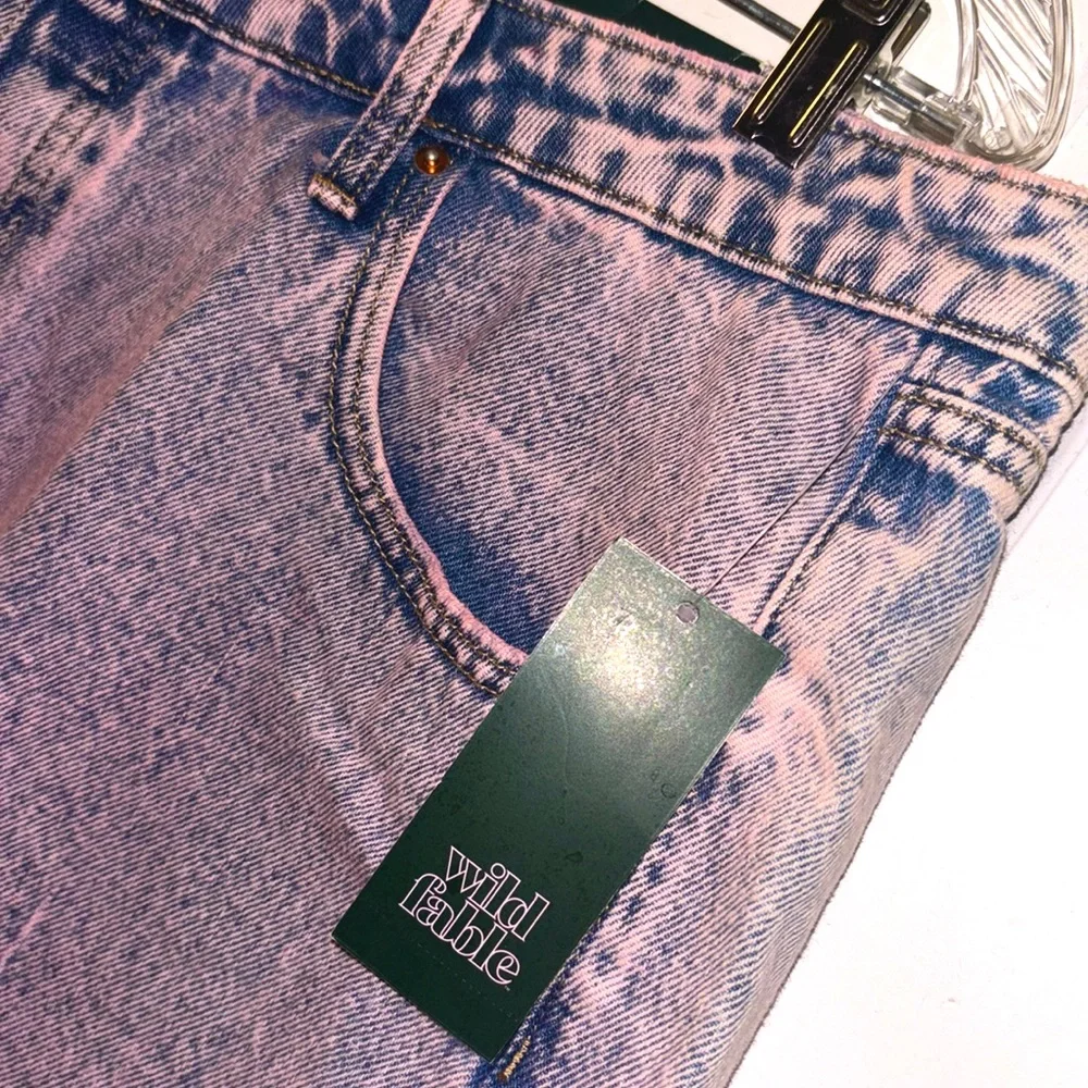 🆕 Wild Fable Women’s 16 Pink-Wash High-Rise Distressed Jean Shorts